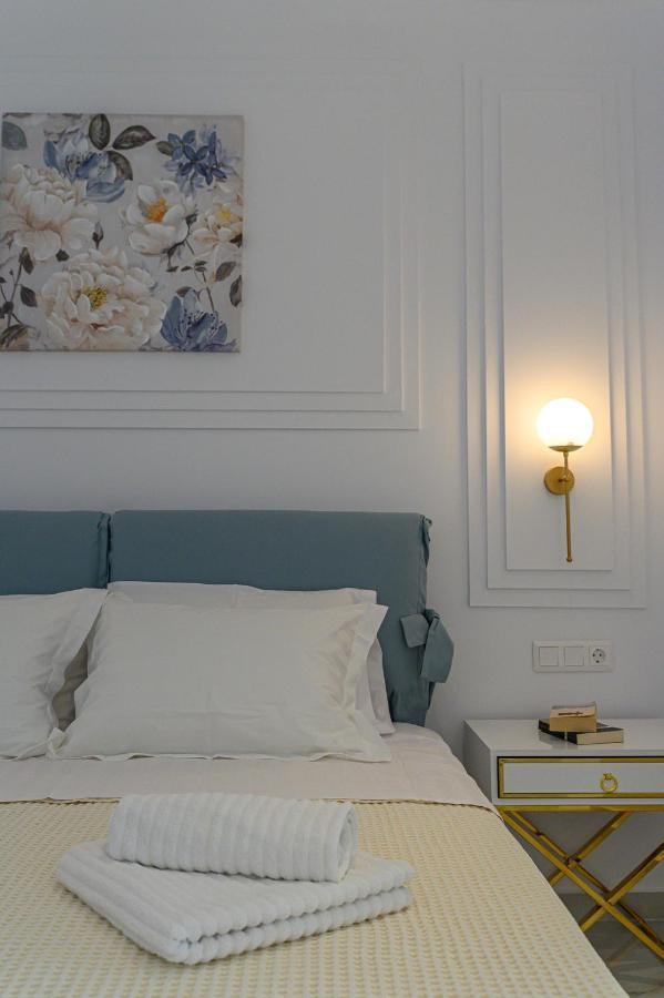 Dionisos Suites Lixouri Buitenkant foto