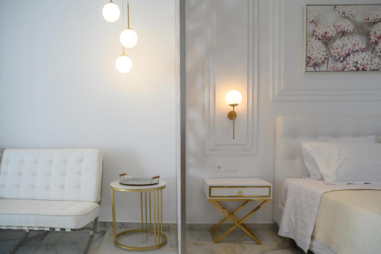 Dionisos Suites Lixouri Buitenkant foto